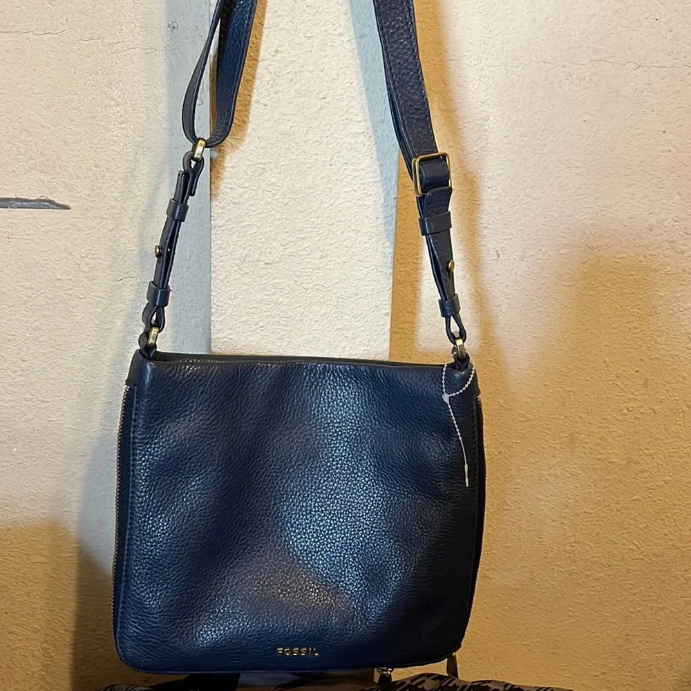 FOSSIL CROSSBODY - Picture 1 of 7